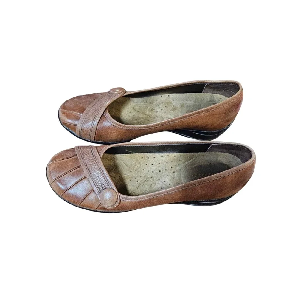 Hush Puppies Womens Size 10 Brown‎ Leather Wedge Slip On Shoes Pleated Round Toe